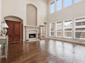 1113  Grant Avenue , Lantana Texas 76226