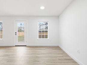 1207  Morrell Avenue , Dallas Texas 75203