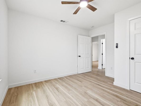 1207  Morrell Avenue , Dallas Texas 75203