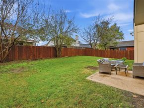 924  Rio Vista Lane , Arlington Texas 76017