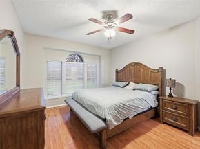 924  Rio Vista Lane , Arlington Texas 76017