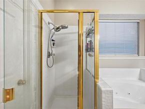 924  Rio Vista Lane , Arlington Texas 76017