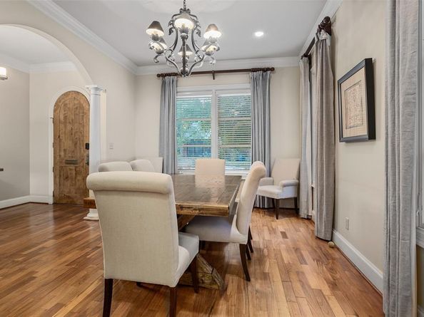 3637  Crestline Road , Fort Worth Texas 76107