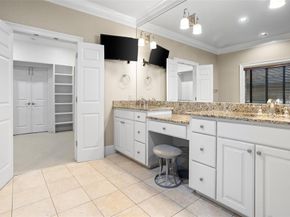 3637  Crestline Road , Fort Worth Texas 76107