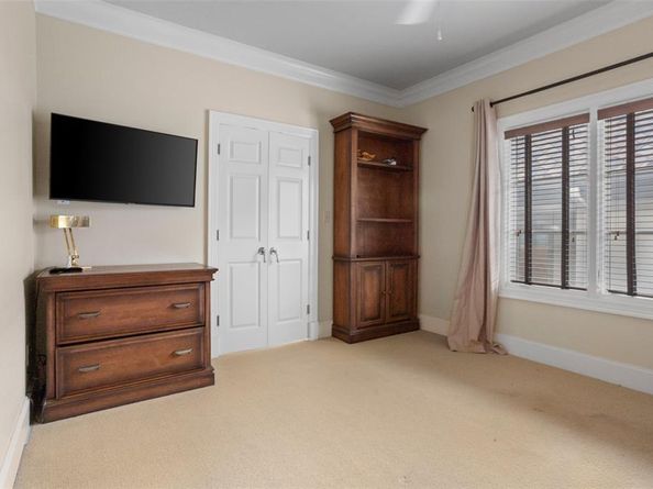 3637  Crestline Road , Fort Worth Texas 76107