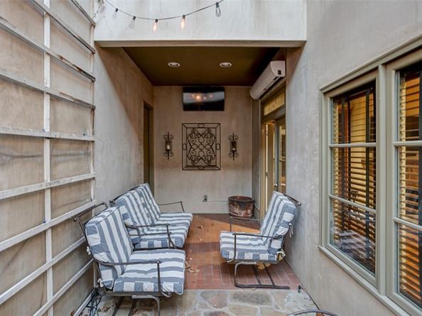 3637  Crestline Road , Fort Worth Texas 76107