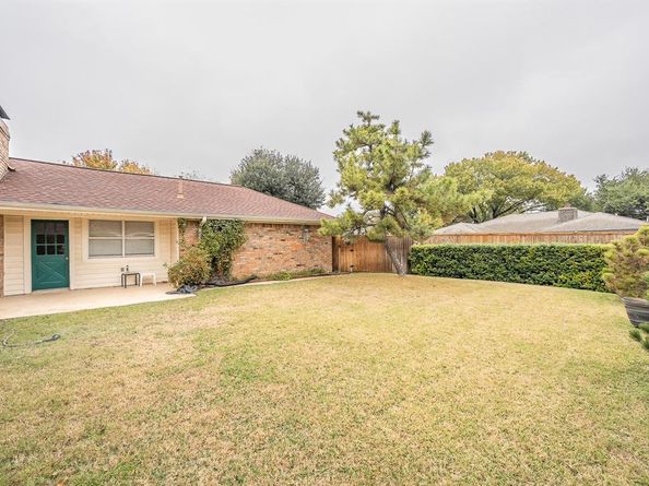 2221  Vickers Drive , Plano Texas 75075