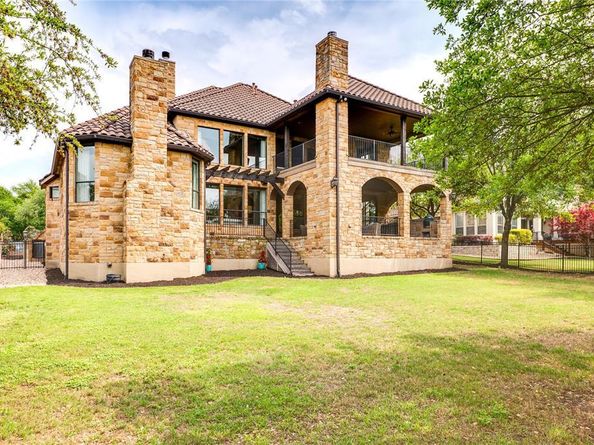 2104  University Club Drive , Austin Texas 78732