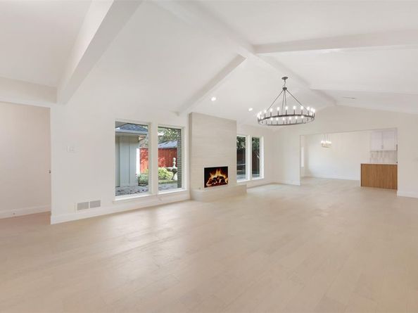 2707  Quail Ridge Drive , Carrollton Texas 75006