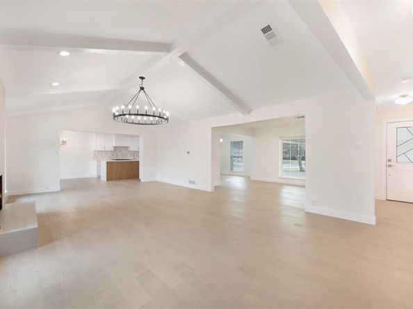 2707  Quail Ridge Drive , Carrollton Texas 75006