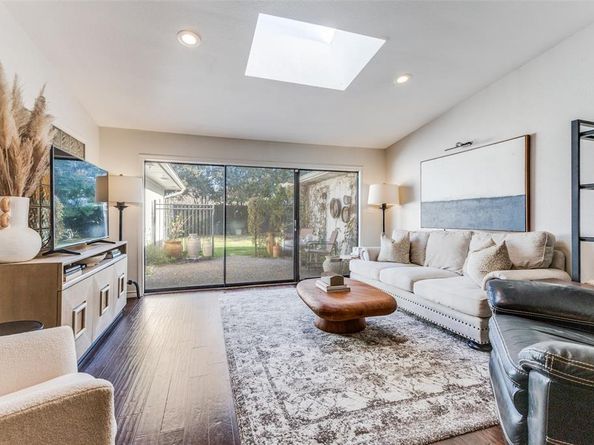 9743  Trevor Drive , Dallas Texas 75243