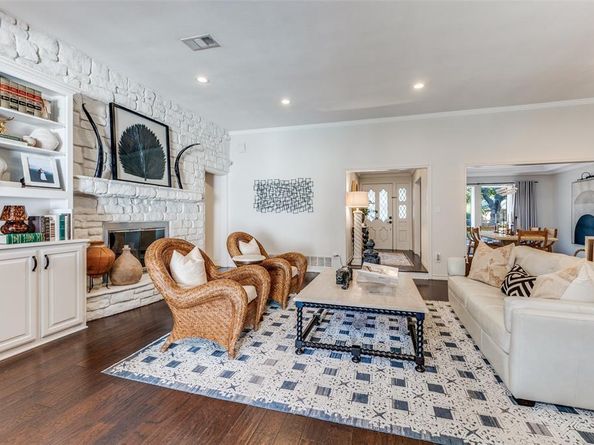 9743  Trevor Drive , Dallas Texas 75243