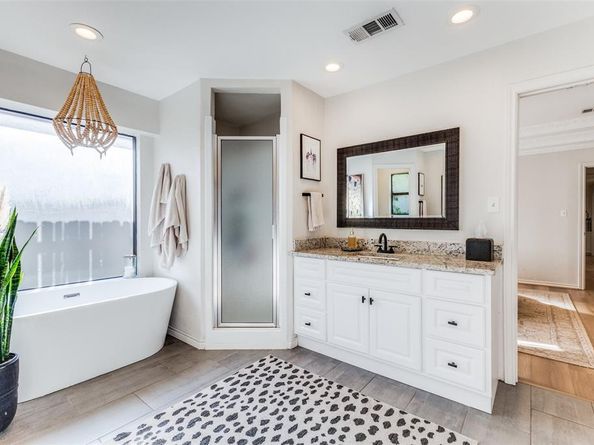 9743  Trevor Drive , Dallas Texas 75243