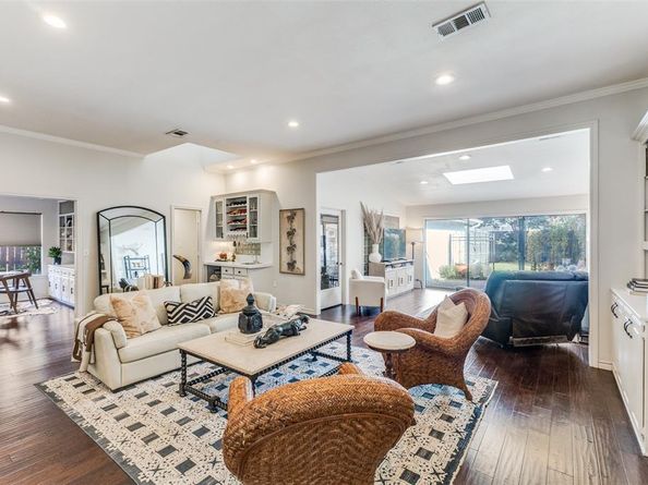 9743  Trevor Drive , Dallas Texas 75243