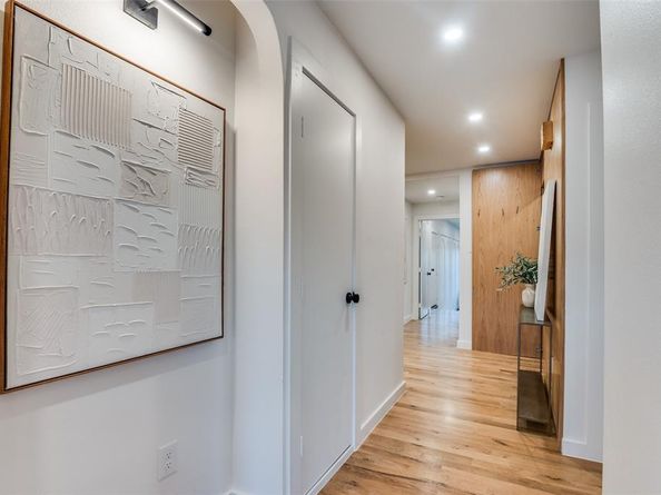 514  Aqua Drive , Dallas Texas 75218