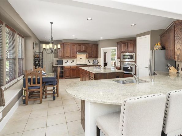 2801  Meadow Ridge Drive , Prosper Texas 75078