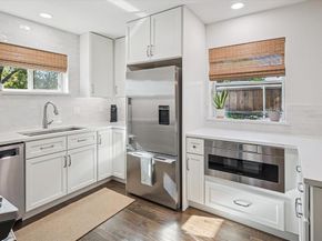 821  Peavy Road , Dallas Texas 75218