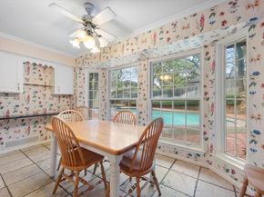 905  Live Oak Lane , Arlington Texas 76012