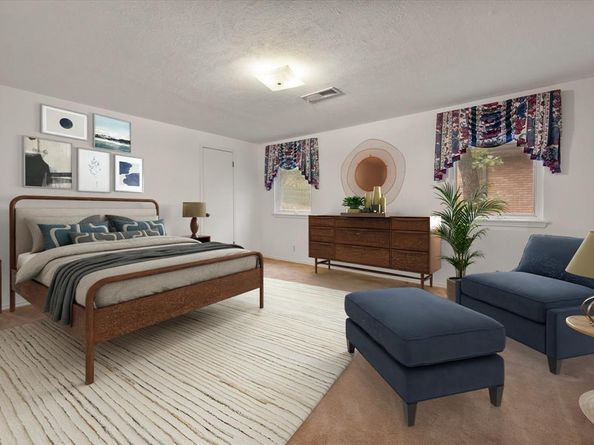 905  Live Oak Lane , Arlington Texas 76012