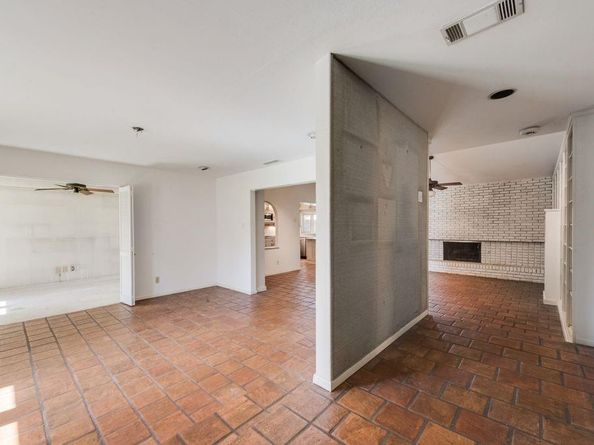 6639  Winterwood Lane , Dallas Texas 75248