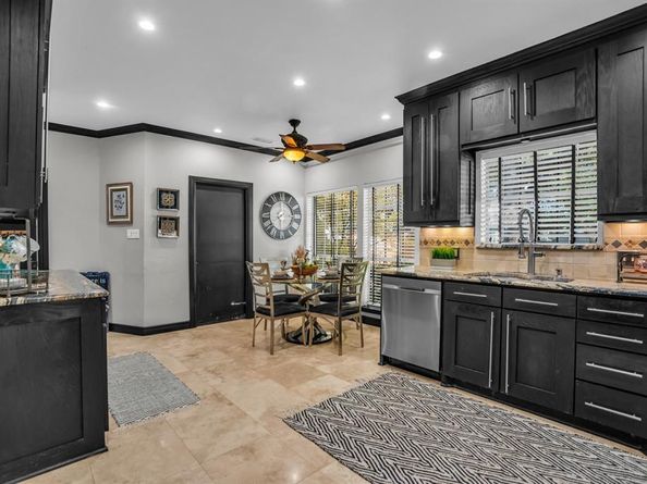 1002  Nottingham Drive , Carrollton Texas 75007