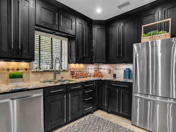 1002  Nottingham Drive , Carrollton Texas 75007