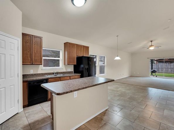 2755  Sun Rise Lane , Grand Prairie Texas 75052