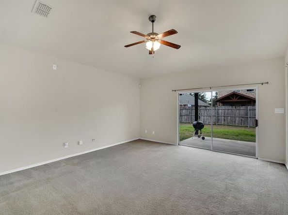 2755  Sun Rise Lane , Grand Prairie Texas 75052