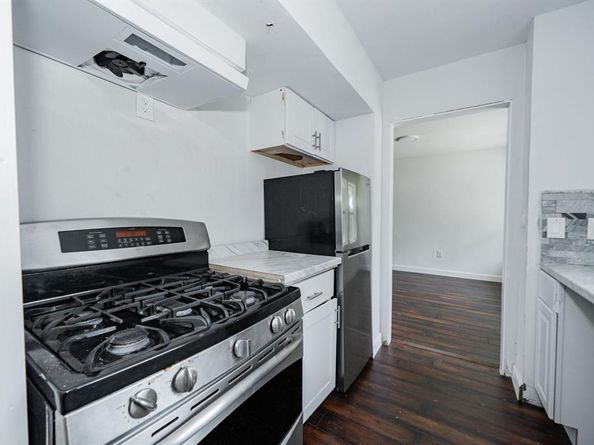 2426  Salerno Drive , Dallas Texas 75224