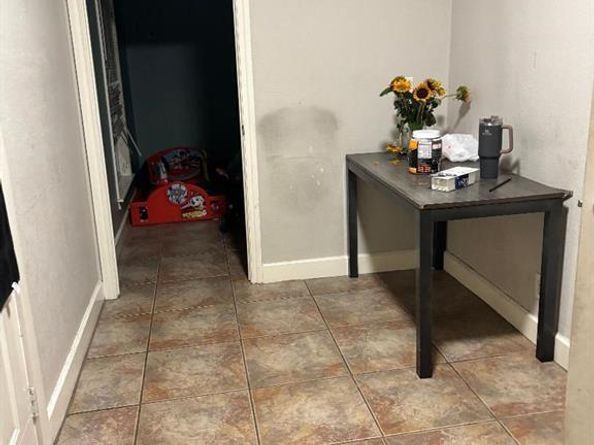 2577  22nd Street , Fort Worth Texas 76106