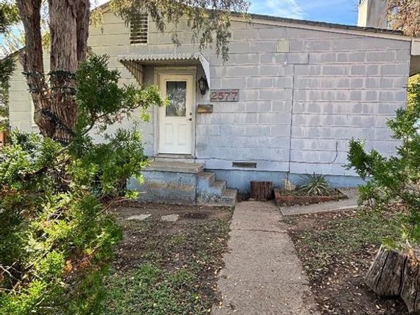 2577  22nd Street , Fort Worth Texas 76106