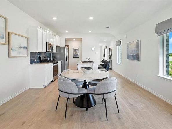 3513  Bar Claims Street , Aubrey Texas 76227