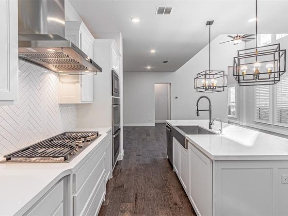 6753  verandah Way , Irving Texas 75039