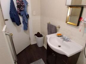 1015 E Morphy Street , Fort Worth Texas 76104