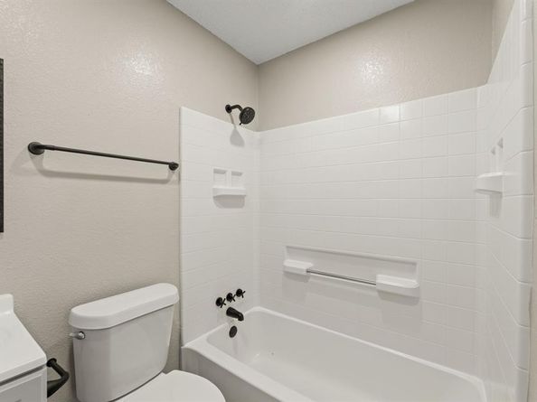 1503  Vermont Avenue , Dallas Texas 75216