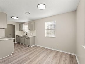 1503  Vermont Avenue , Dallas Texas 75216