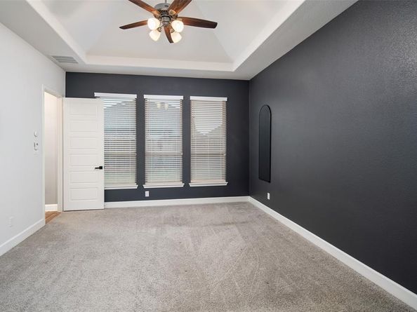 908  Bridle Path Parkway , Aubrey Texas 76227