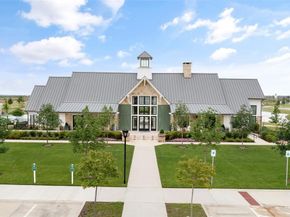 908  Bridle Path Parkway , Aubrey Texas 76227