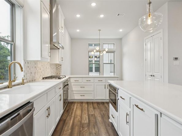 5337  Laurel Branch Drive , Dallas Texas 75209