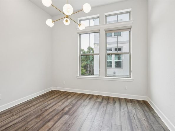 5337  Laurel Branch Drive , Dallas Texas 75209