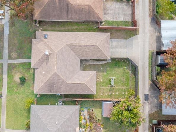 445  Brookfield Drive , Garland Texas 75040