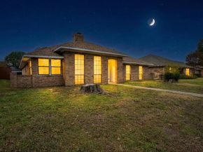 445  Brookfield Drive , Garland Texas 75040