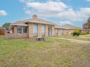 445  Brookfield Drive , Garland Texas 75040