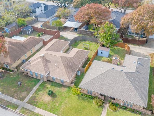 445  Brookfield Drive , Garland Texas 75040