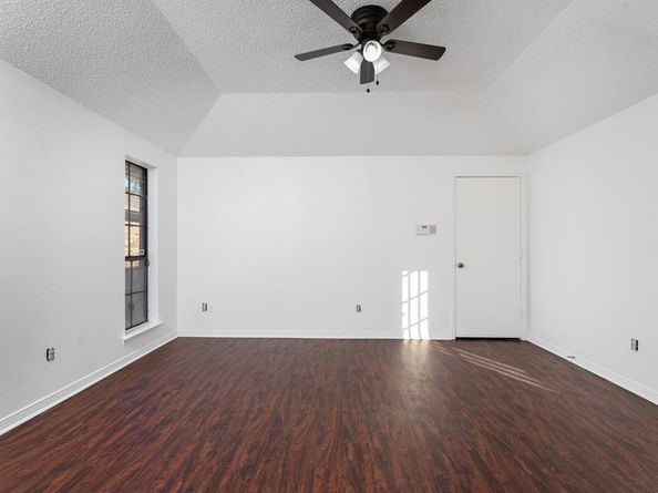 445  Brookfield Drive , Garland Texas 75040