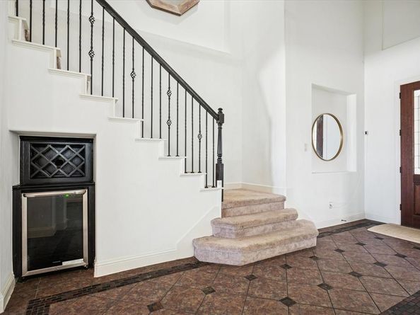 1131  Charleston Lane , Savannah Texas 76227