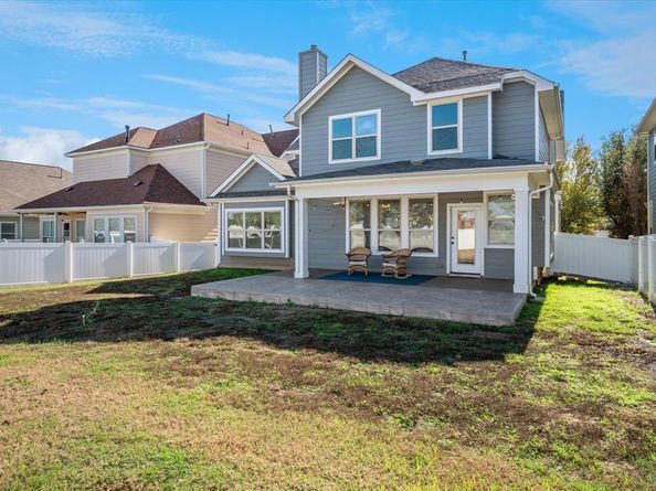 1131  Charleston Lane , Savannah Texas 76227