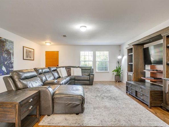 305  Chalkstone Drive , Fort Worth Texas 76131