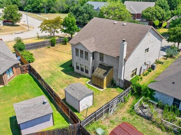 5253  Chessie Circle , Haltom City Texas 76137