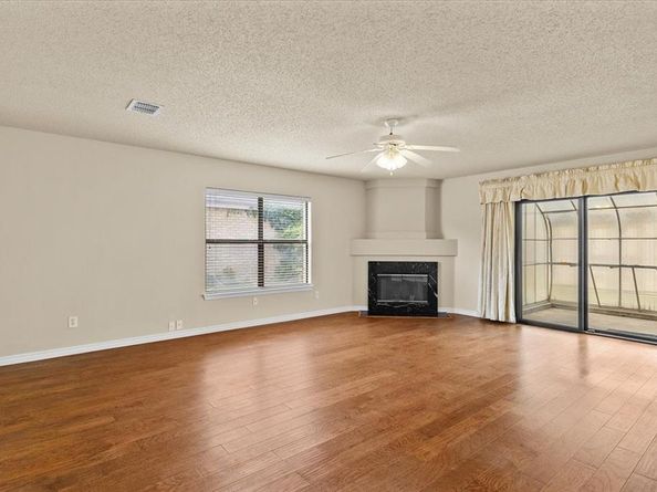 5253  Chessie Circle , Haltom City Texas 76137